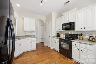12928 Windy Lea Ln, Huntersville, NC 28078 - Photo 11