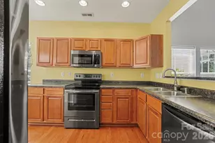148 Cypress Landing Dr, Mooresville, NC 28117 - Photo 5