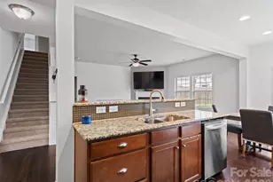 3702 Wiegon Ln, Charlotte, NC 28216 - Photo 15