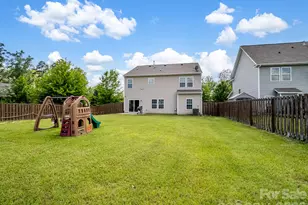3702 Wiegon Ln, Charlotte, NC 28216 - Photo 17