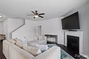 3702 Wiegon Ln, Charlotte, NC 28216 - Photo 7
