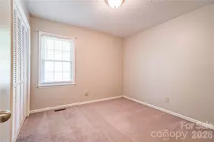 111 Harbor Point Dr, Cherryville, NC 28021 - Photo 21