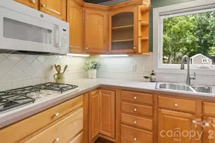8809 Fairview Rd, Mint Hill, NC 28227 - Photo 15