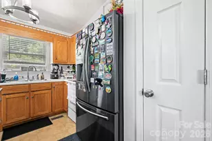 900 Pine Mountain Rd, Hudson, NC 28638 - Photo 15