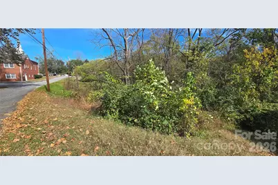 520 Healan Place NW, Lenoir, NC 28645 - Photo 1