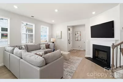 7005 Cerris Drive, Charlotte, NC 28269 - Photo 5