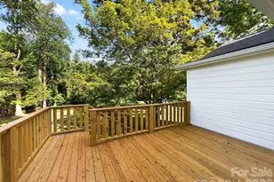 262 Pleasant St, Spindale, NC 28160 - Photo 5