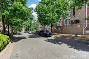 639 Raphael Place, Charlotte, NC 28205 - Photo 3