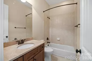 11938 Bradford Park Dr, Davidson, NC 28036 - Photo 19