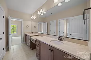11938 Bradford Park Dr, Davidson, NC 28036 - Photo 27