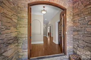 11938 Bradford Park Dr, Davidson, NC 28036 - Photo 3