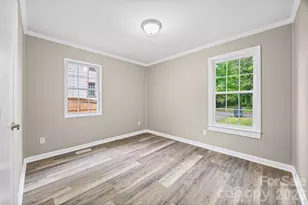 327 E Morrow Ave, Monroe, NC 28112 - Photo 17