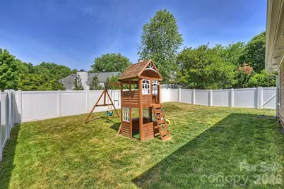 821 Mill Run Drive, Charlotte, NC 28209 - Photo 43