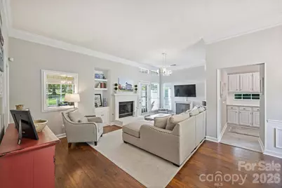 821 Mill Run Drive, Charlotte, NC 28209 - Photo 5