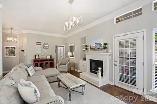 821 Mill Run Dr, Charlotte, NC 28209 - Photo 15