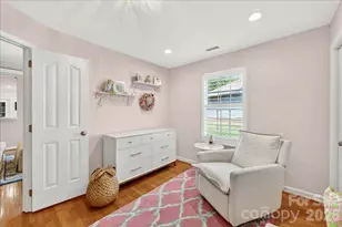 819 Mill Run Dr, Charlotte, NC 28209 - Photo 33