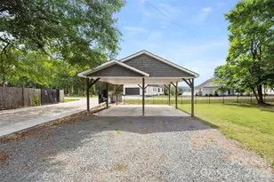 5555 Riverfront Rd, Lake Wylie, SC 29710 - Photo 47