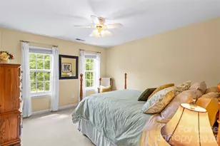 806 Pine Forest Rd, Charlotte, NC 28214 - Photo 25