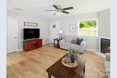 224 Clover Drive, Fletcher, NC 28732 - Photo 5