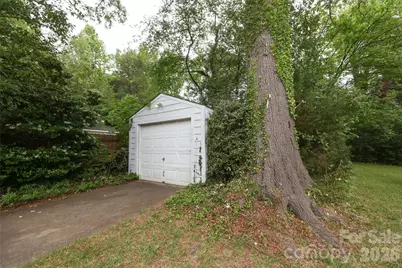 1456 Briar Creek Road, Charlotte, NC 28205 - Photo 37