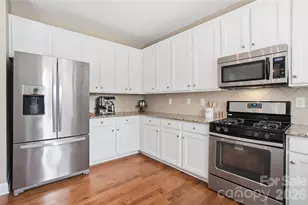 18334 Flagman Cir, Cornelius, NC 28031 - Photo 15