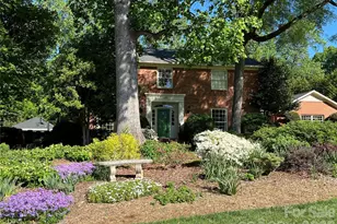 900 Greentree Dr, Charlotte, NC 28211 - Photo 3