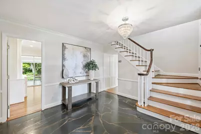 900 Greentree Drive, Charlotte, NC 28211 - Photo 9