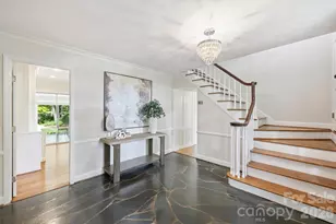900 Greentree Dr, Charlotte, NC 28211 - Photo 9