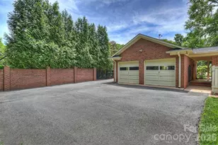900 Greentree Dr, Charlotte, NC 28211 - Photo 37