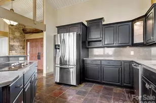 218 Slickrock Rd, Burnsville, NC 28714 - Photo 15