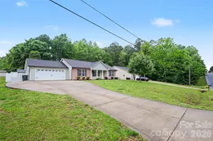 2325 Montford Ave NW, Concord, NC 28027 - Photo 17