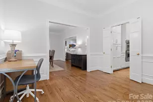 4417 Bridgewood Ln, Charlotte, NC 28226 - Photo 11