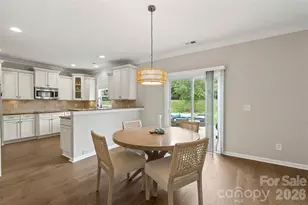 10019 Elizabeth Crest Ln, Charlotte, NC 28277 - Photo 9