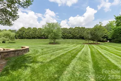 10019 Elizabeth Crest Lane, Charlotte, NC 28277 - Photo 39