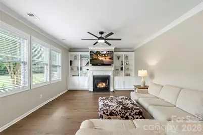 10019 Elizabeth Crest Lane, Charlotte, NC 28277 - Photo 11