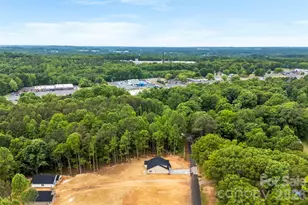 200 Knollwood Cir, Albemarle, NC 28001 - Photo 39