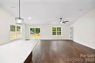 200 Knollwood Cir, Albemarle, NC 28001 - Photo 9
