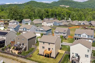 348 Tavernier Ln, Candler, NC 28715 - Photo 27