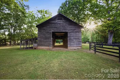 10915 Beatties Ford Road, Huntersville, NC 28078 - Photo 7