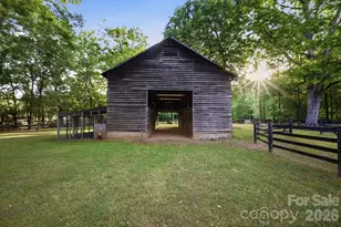 10915 Beatties Ford Rd, Huntersville, NC 28078 - Photo 7