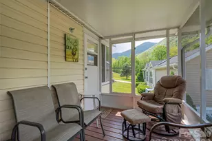 11 Valentine Dr, Maggie Valley, NC 28751 - Photo 15