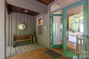 562 Panther Ridge Rd, Lake Toxaway, NC 28747 - Photo 3