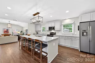 4023 Firethorne Rd, Charlotte, NC 28205 - Photo 3