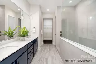 20396 Queens St, Cornelius, NC 28031 - Photo 15