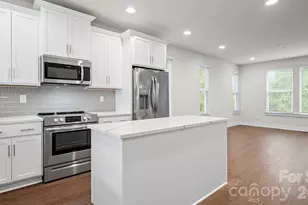 5003 York Park Ln, Charlotte, NC 28217 - Photo 13