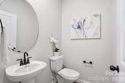 3800 Cheyney Park Drive, Charlotte, NC 28269 - Photo 19