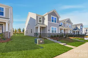 3800 Cheyney Park Dr, Charlotte, NC 28269 - Photo 1