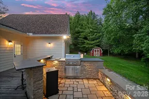 9 Whispering Meadows Dr, Fairview, NC 28730 - Photo 5