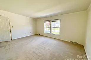 10 N June Ln, Hendersonville, NC 28792 - Photo 13