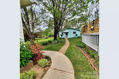 26 Calico Rock Lane, Hendersonville, NC 28792 - Photo 3